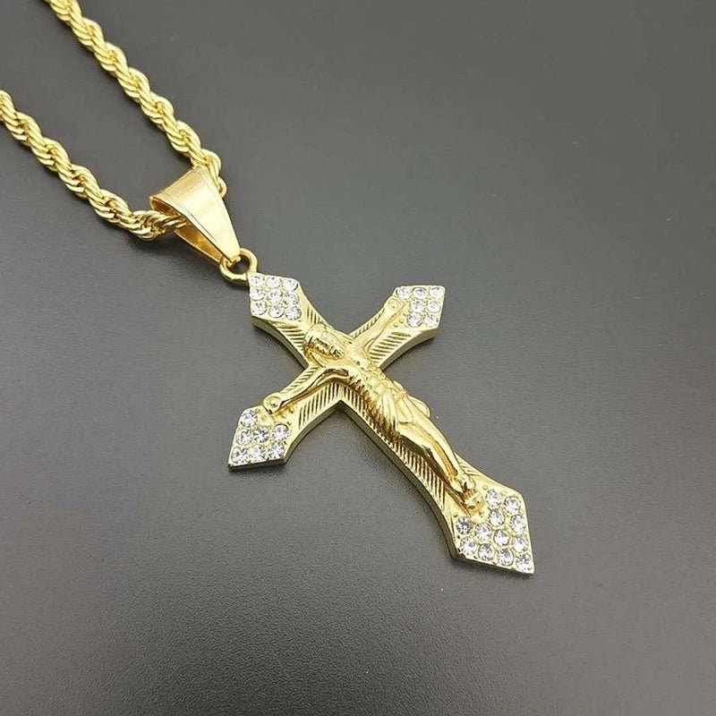 Colar Vintage Hip Hop Jesus Cross 18K Zircon: O Toque Supremo de Estilo e Fé”